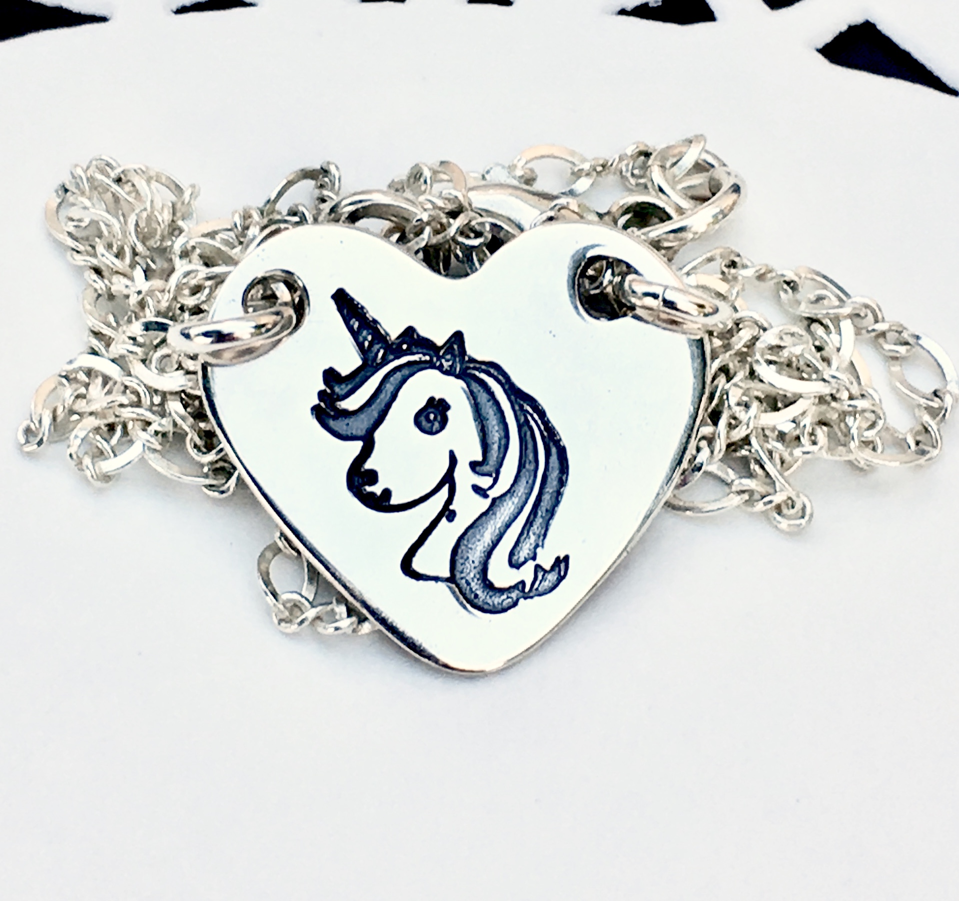 LINSION 925 Sterling Silver Neck Moveable Unicorn Pendant Charms Animal  Pendant TA286